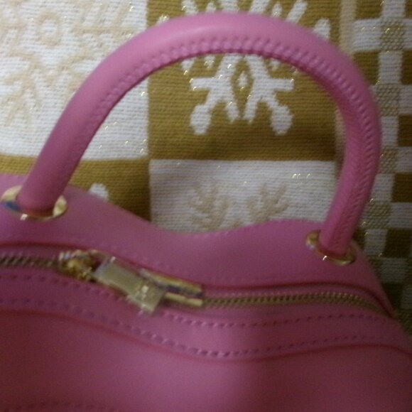 NWT Nanette Lepore Lipstick Pink Heart Crossbody - Picture 10 of 10